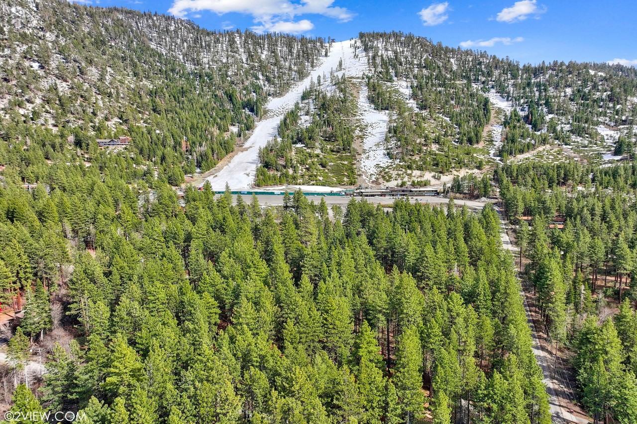 3576 Overlook Ct - Photo 3 of 38