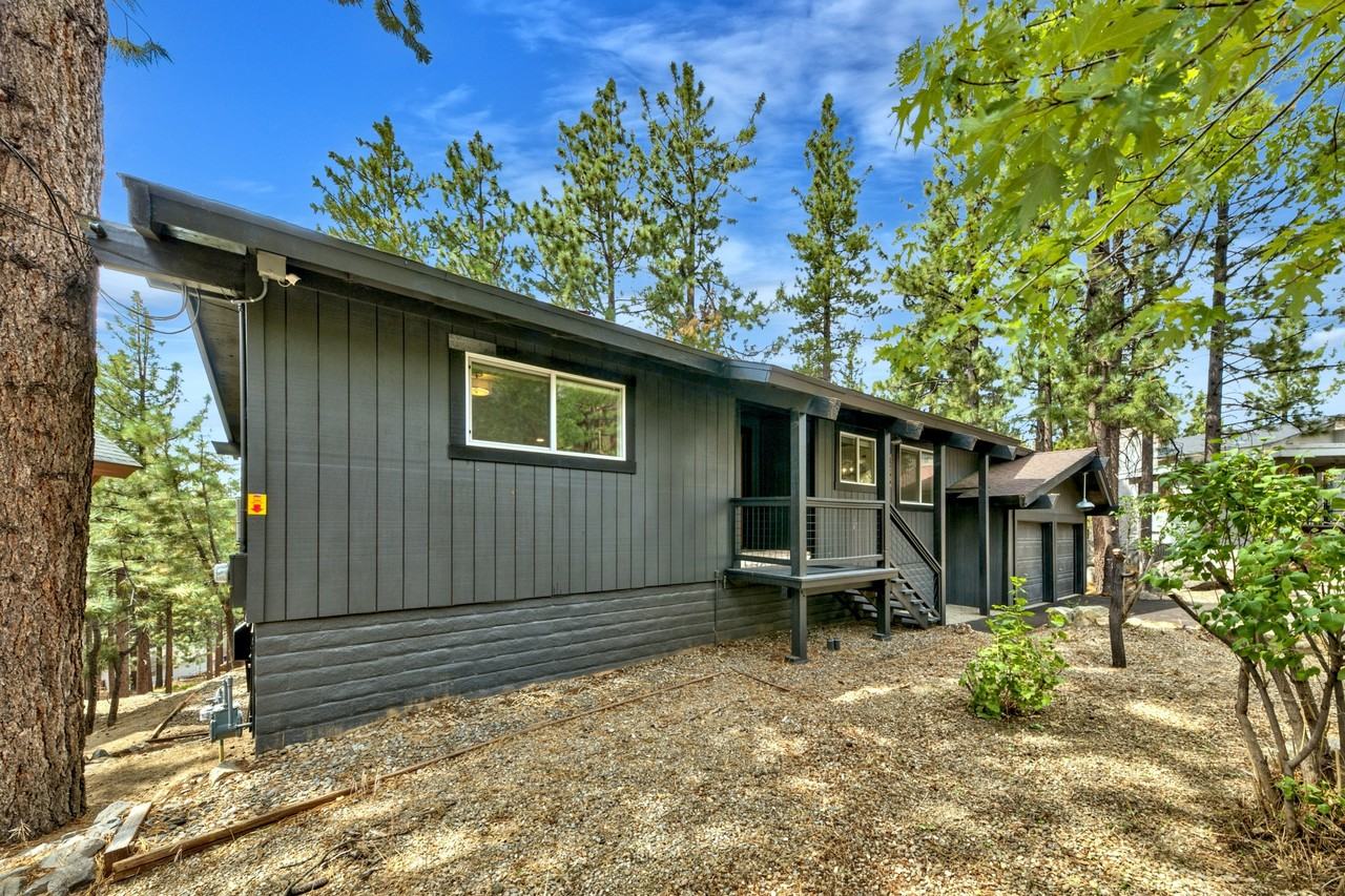 3576 Overlook Ct - Photo 4 of 38