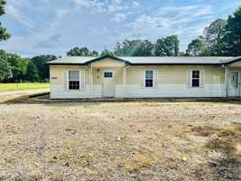 featured image of 4663 Missouri #2