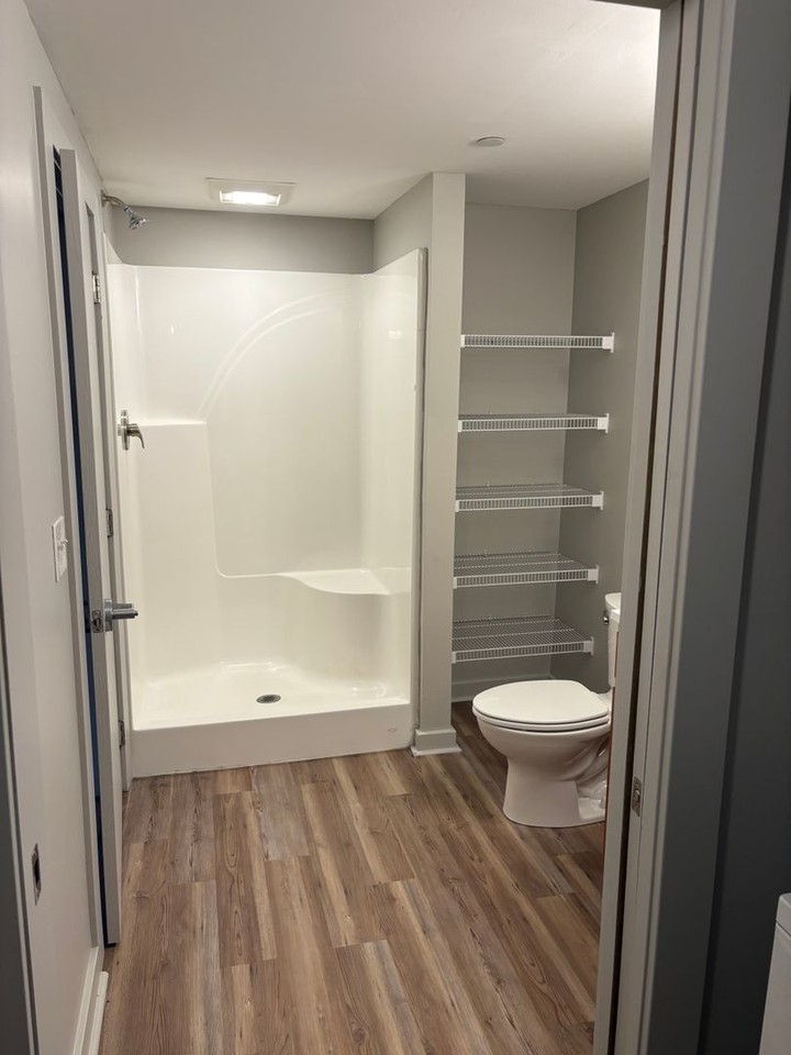 2828 Euclid Avenue - Photo 7 of 21