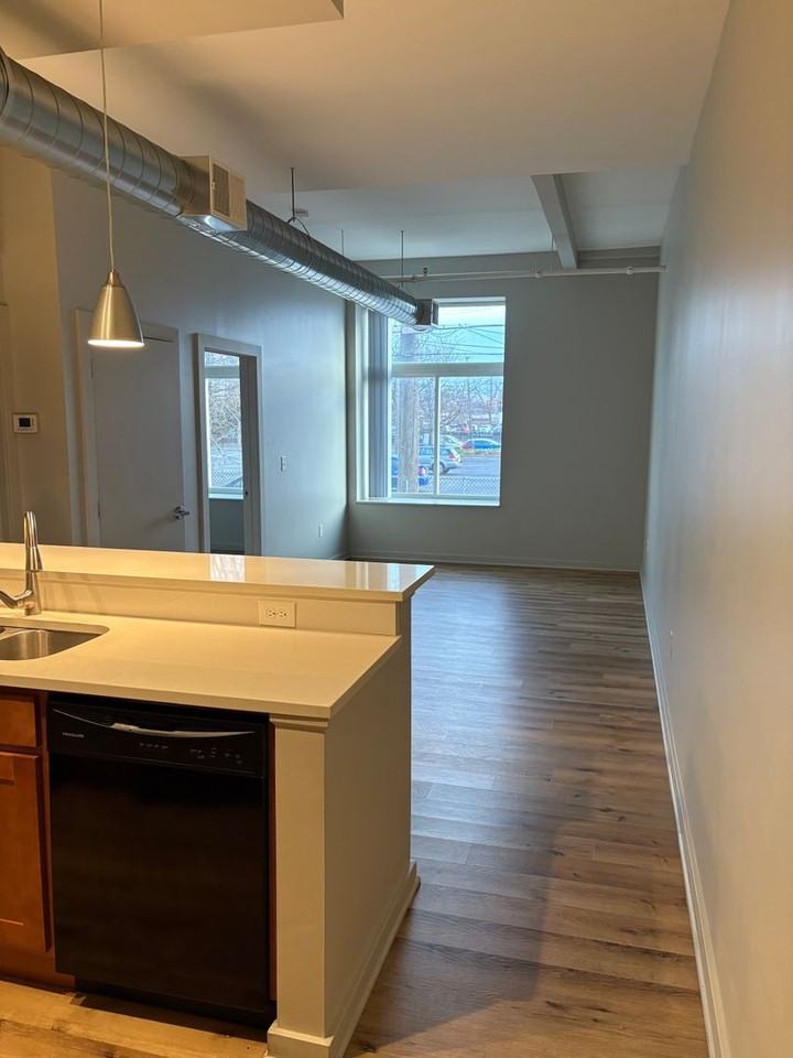 2828 Euclid Avenue - Photo 2 of 50