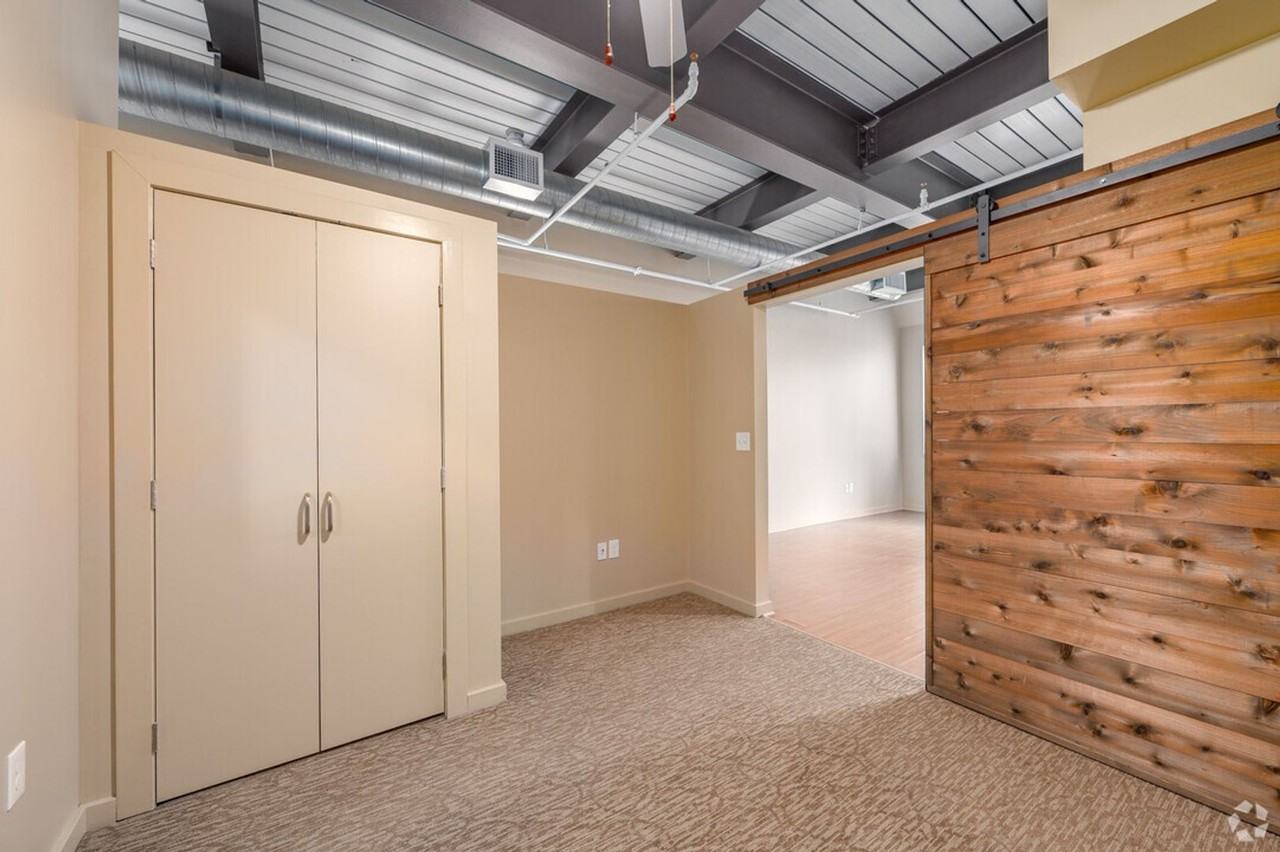 Innerbelt Lofts - Photo 5 of 26