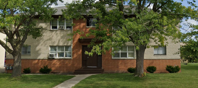 8736 W Carmen Ave #4 - Photo 7 of 9