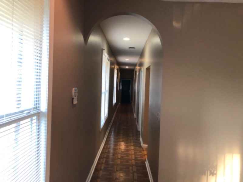 1102 College St - Photo 5 of 15