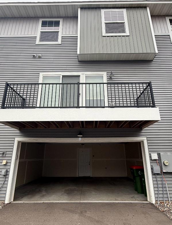 10280 3rd Street Northeast #C - Photo 2 of 13