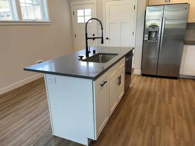 518 E Sunset Dr - Photo 6 of 9