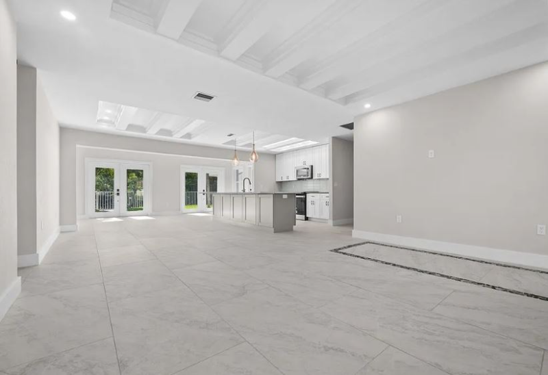 27296 Buccaneer Drive - Photo 2 of 19