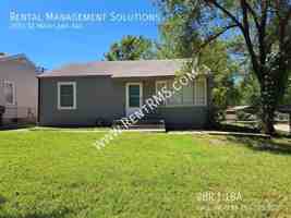 featured image of 2001 Southeast Maryland Avenue