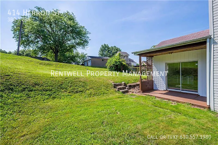 414 Herrod Street - Photo 3 of 10