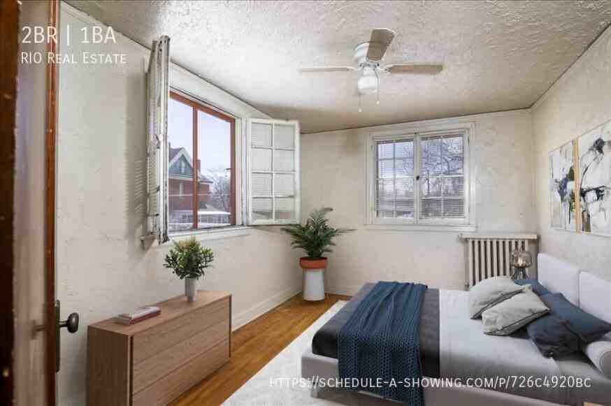 1320 York St #8 - Photo 6 of 11