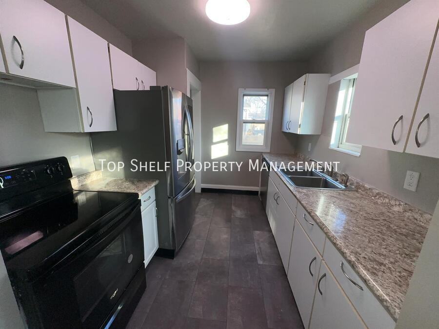 3307 2nd Ave - Photo 4 of 14