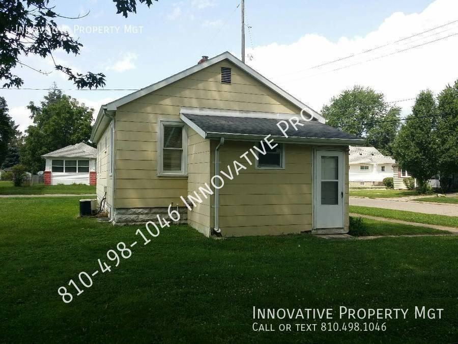 3201 Clairmont Street - Photo 5 of 25