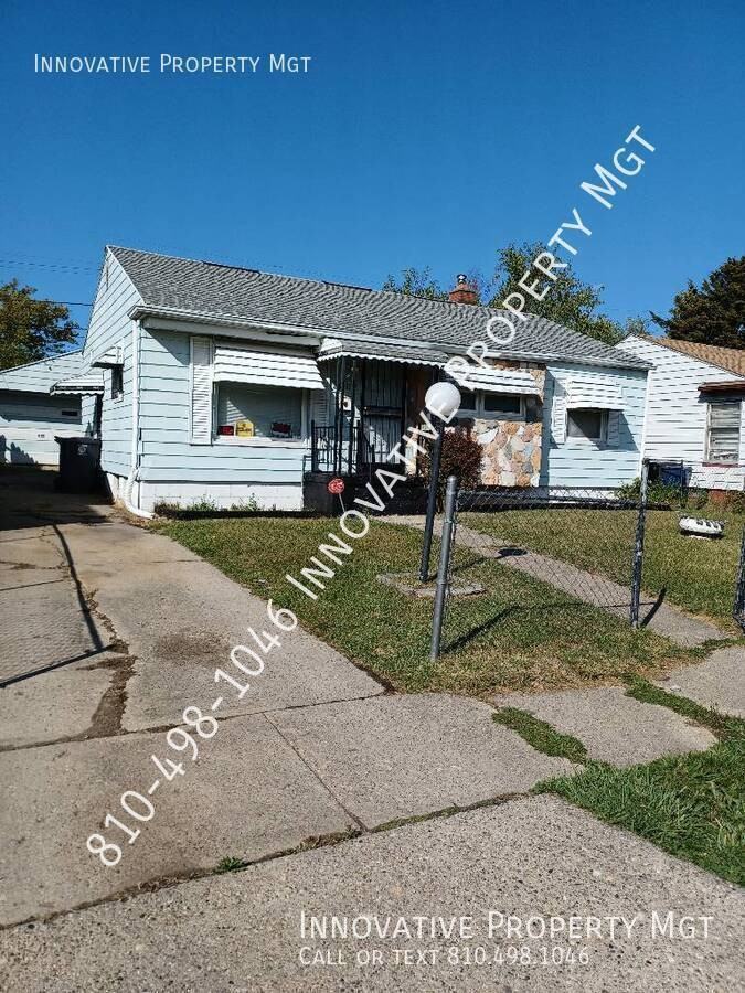 2002 Santa Barbara Drive - Photo 2 of 27