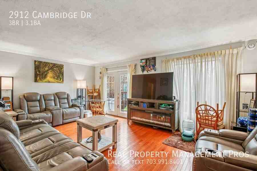 2912 Cambridge Dr - Photo 5 of 44