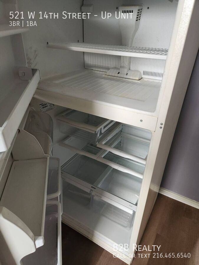 521 W 14th St - Photo 5 of 24