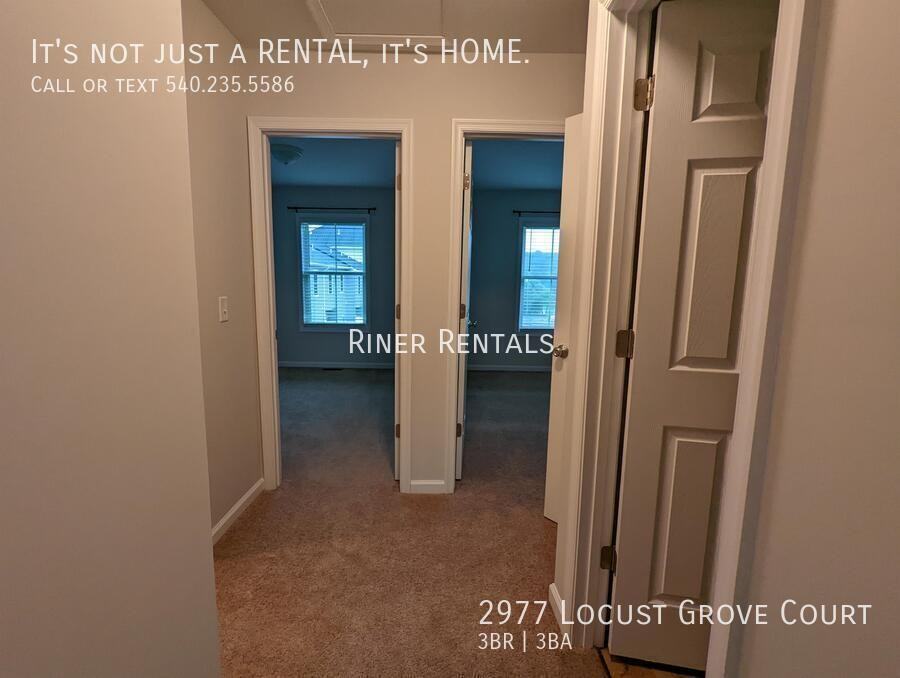 2977 Locust Grove Ct - Photo 2 of 5