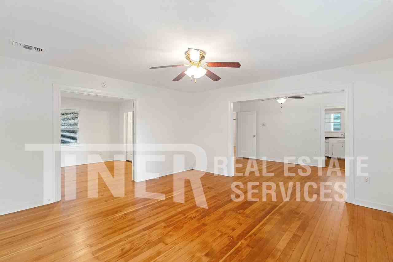 143 Earl Avenue - Photo 2 of 20