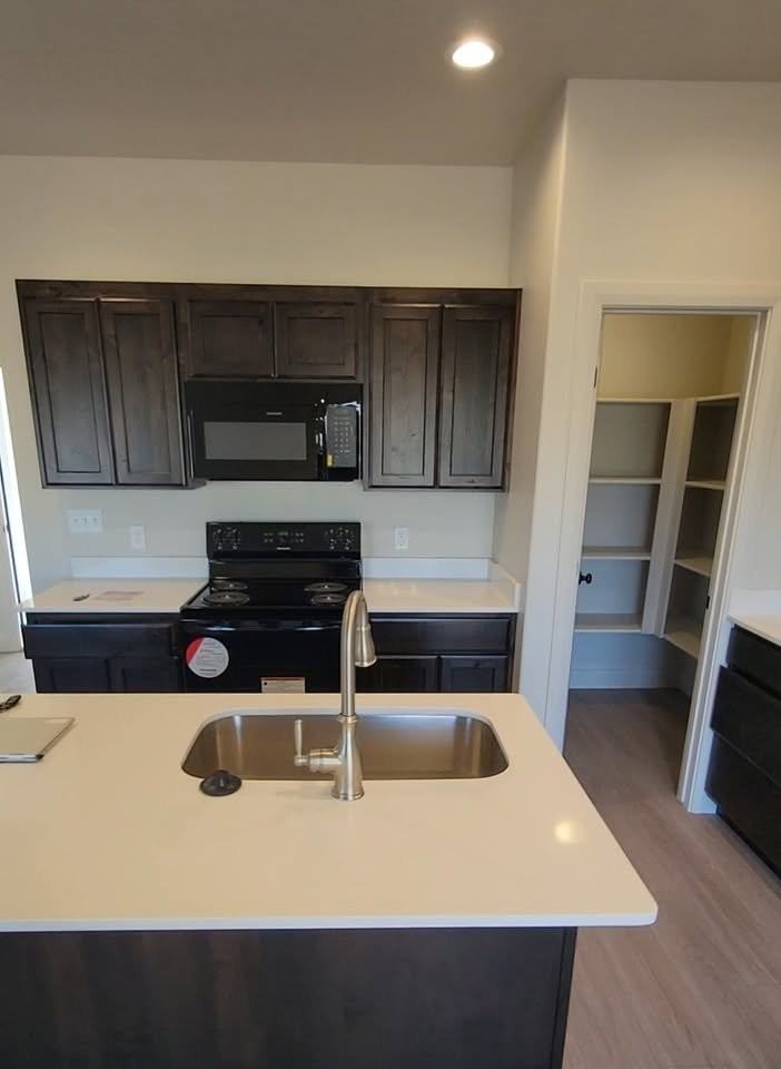 858 858 North Old Fort Drive #858 - Photo 5 of 20