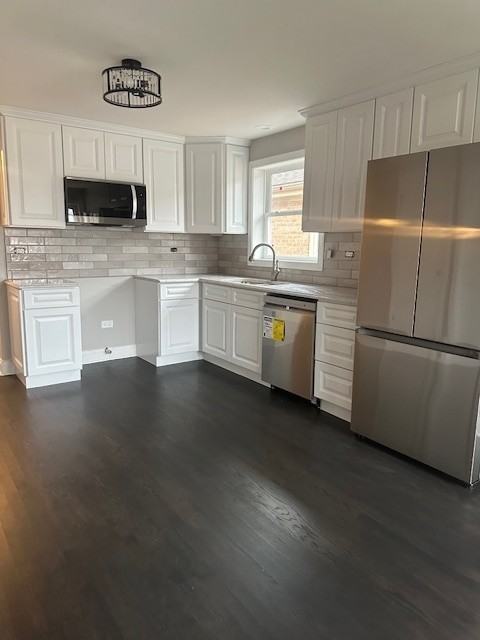 11242 S Whipple St #NA - Photo 6 of 13