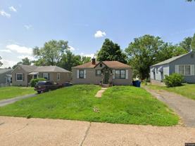 7508 Chandler Avenue #NA - Photo 1 of 1