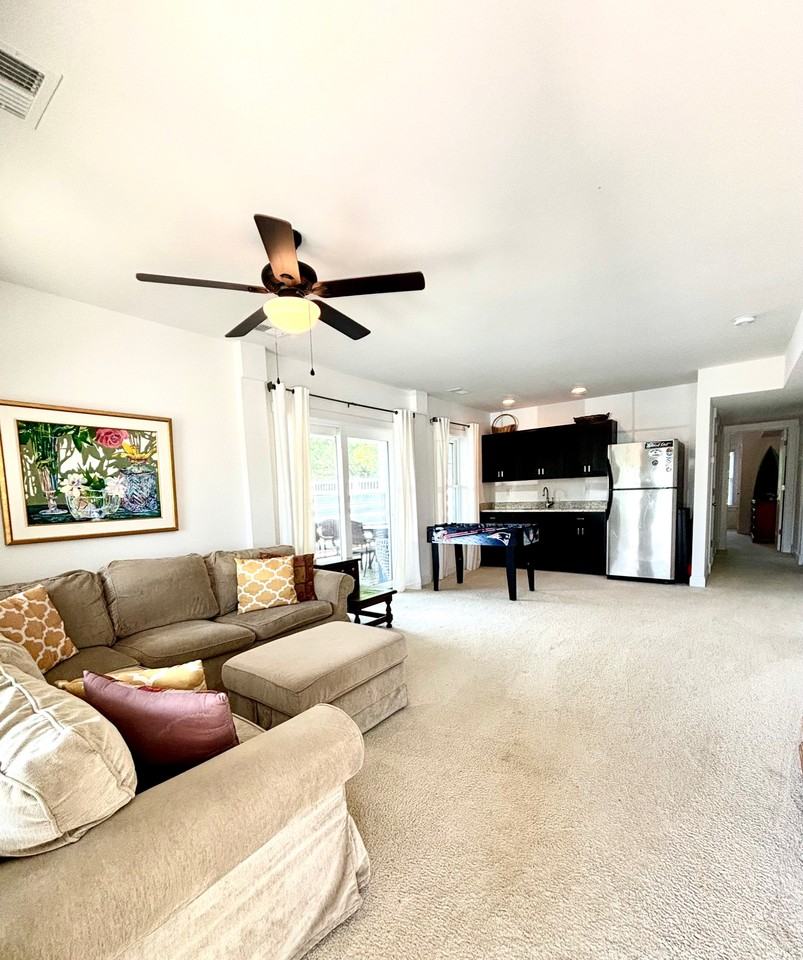 112 Duck Ridge Village Ct #1 - Photo 5 of 8