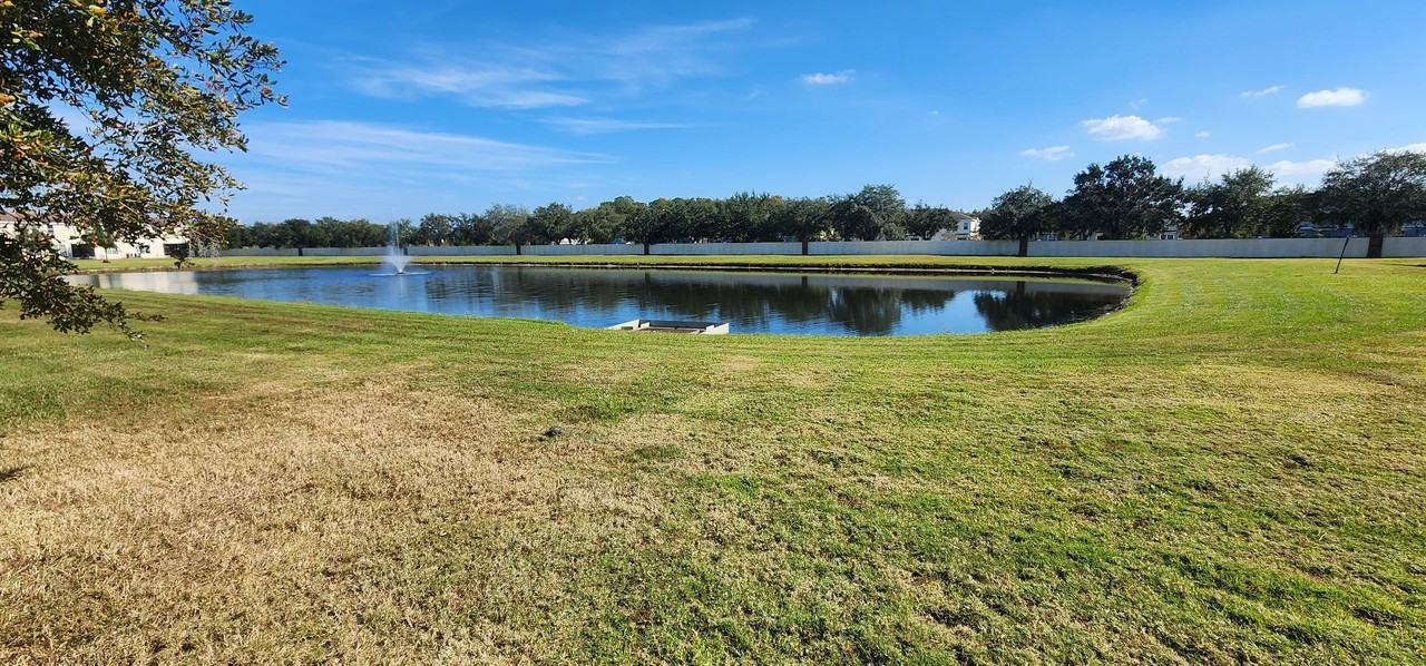 2857 Eastham Ln - Photo 5 of 19