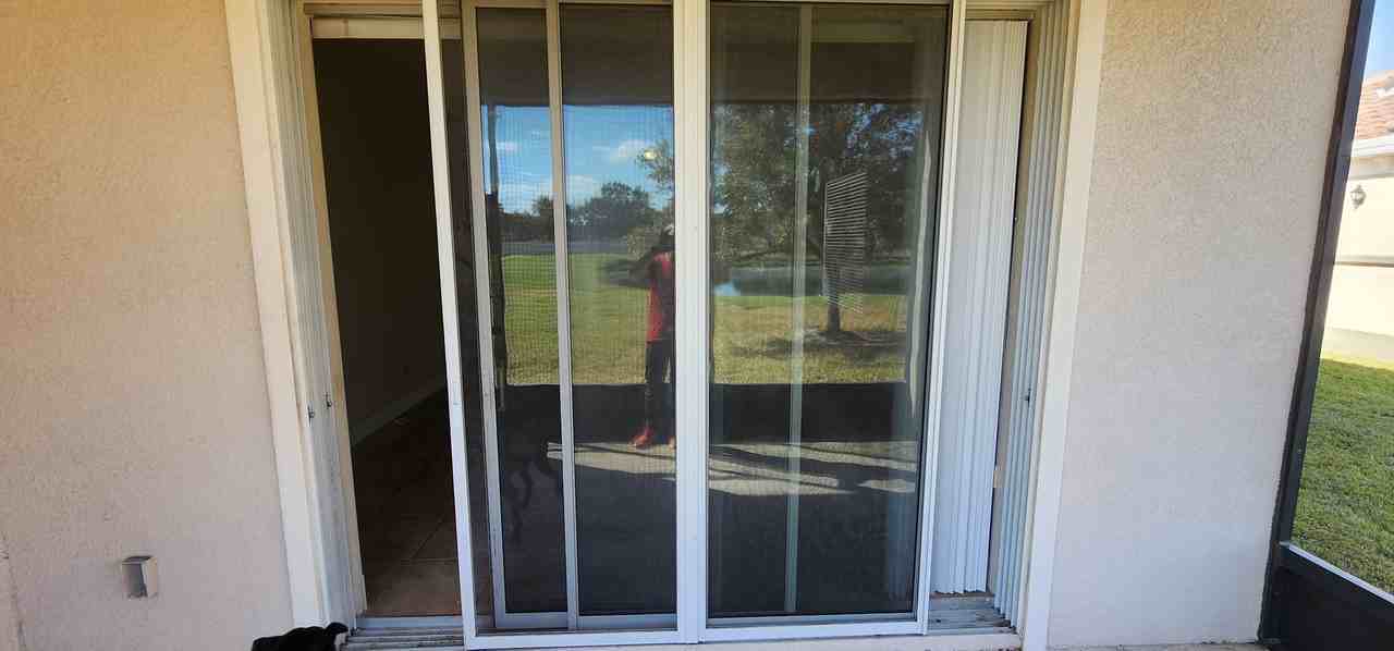 2857 Eastham Ln - Photo 6 of 19