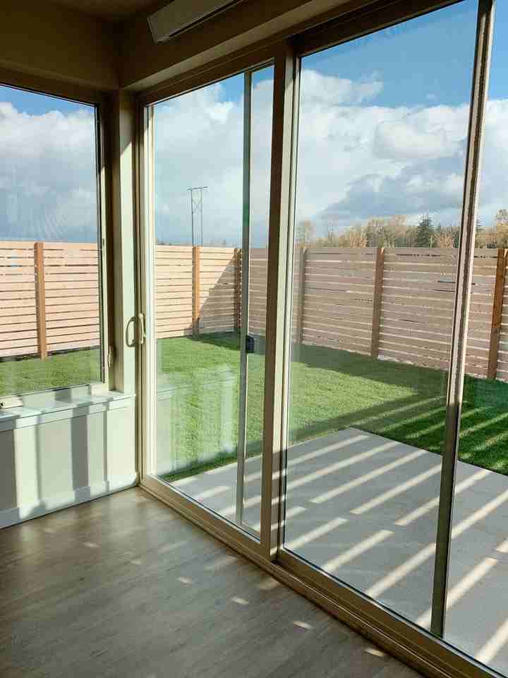 4844 Springside St - Photo 5 of 32