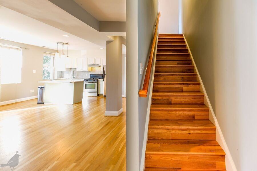 423 18th St Ne #1 - Photo 5 of 50