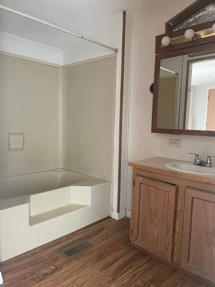 3860 Olds Rd - Photo 5 of 14