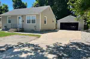 featured image of 331 West Saginaw Street