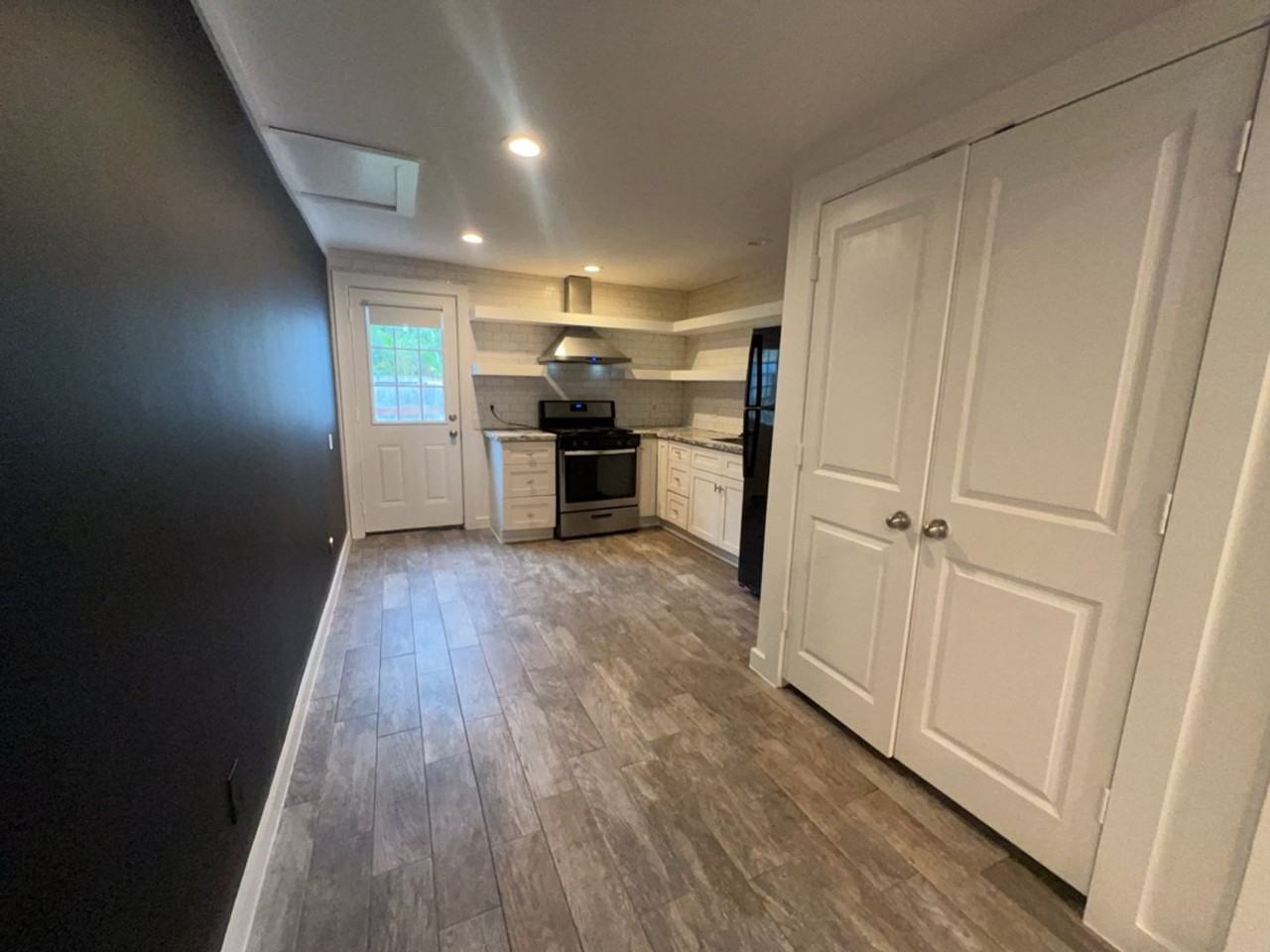 1917 Thonig Rd - Photo 5 of 14