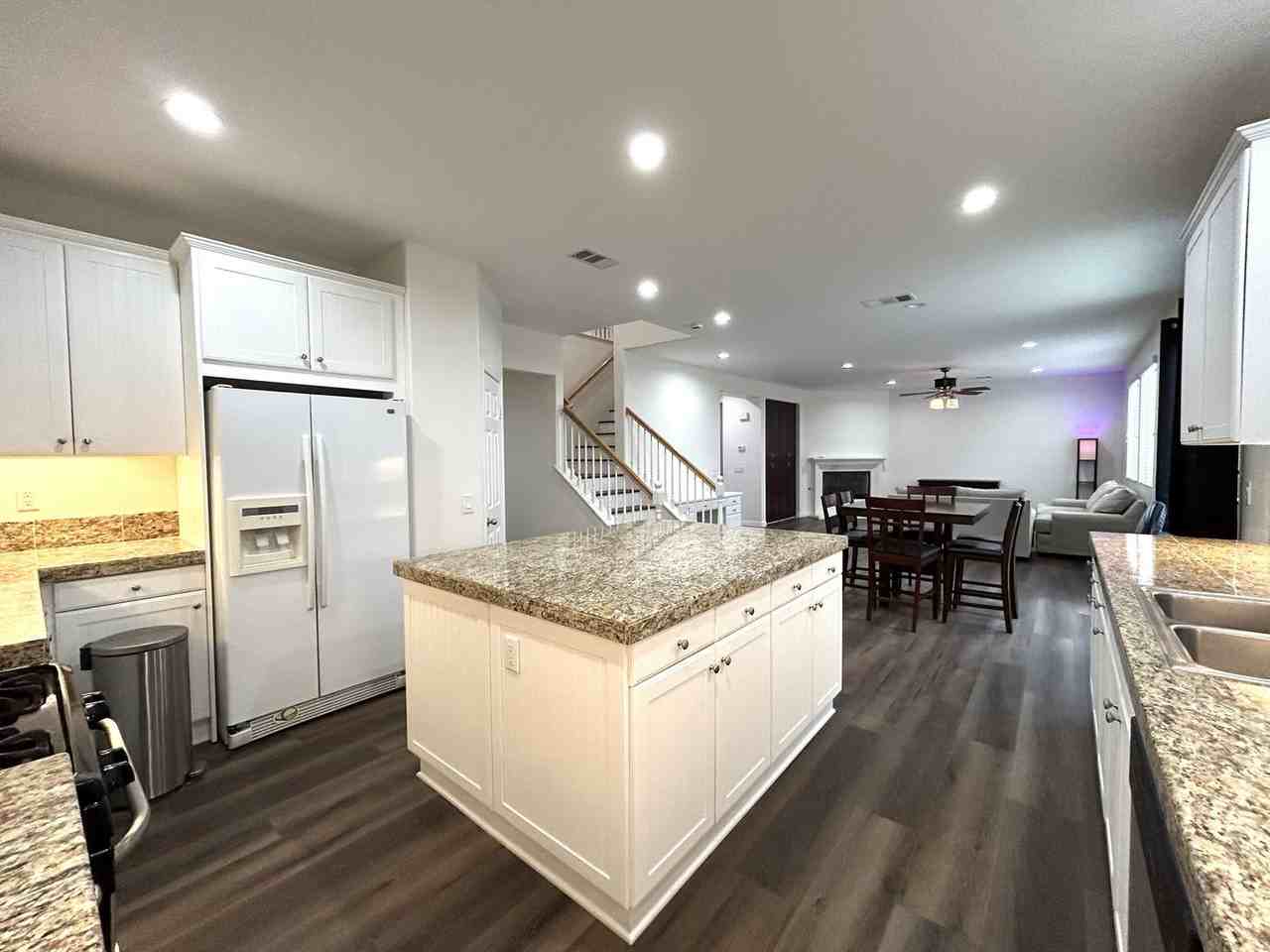 35291 Trevino Trail - Photo 3 of 36