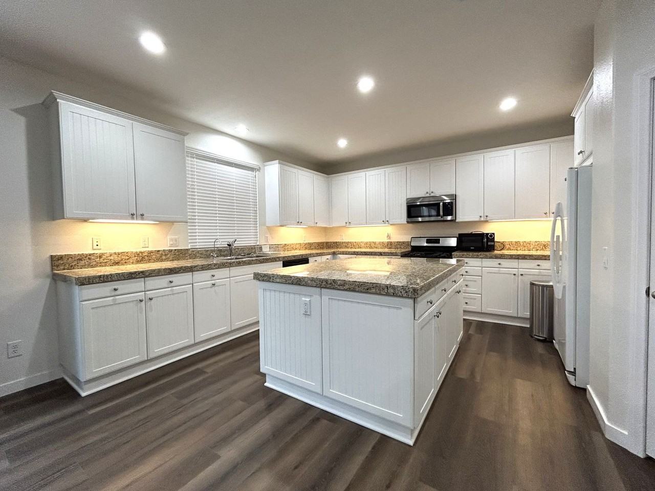 35291 Trevino Trail - Photo 5 of 36