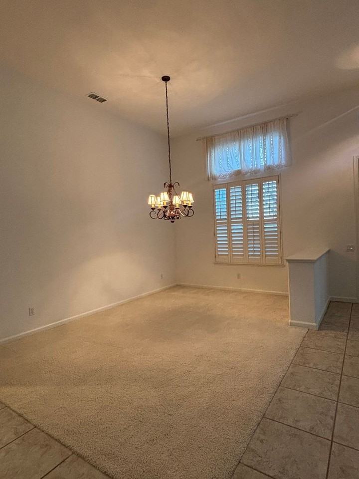 4186 Tahoe Vista Dr - Photo 4 of 26