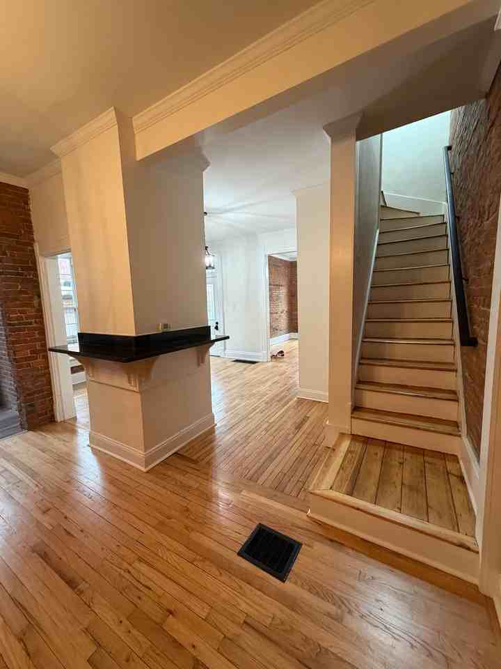 103 S 18th St - Photo 7 of 21