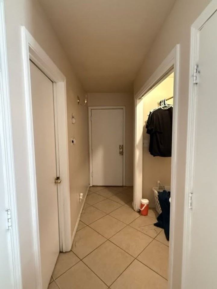 323 Calle Amarillo Sw - Photo 7 of 12