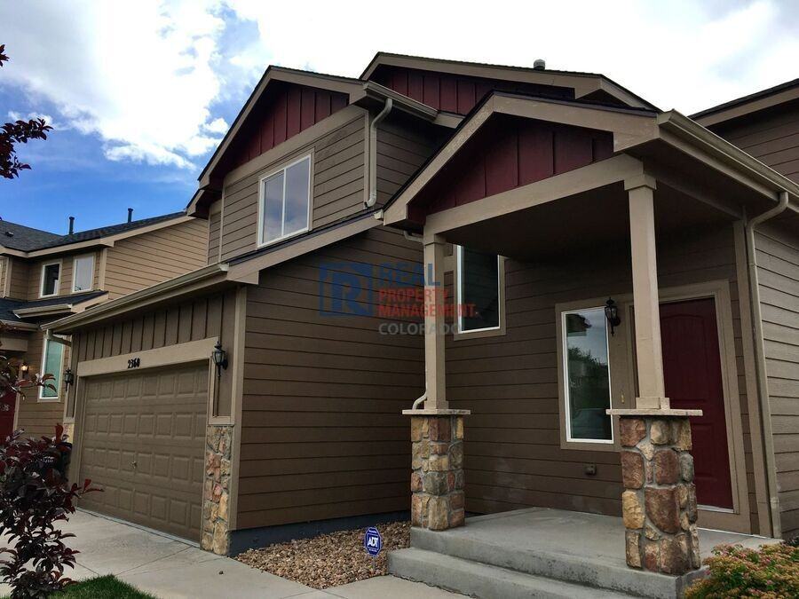 2360 Sierra Springs Drive