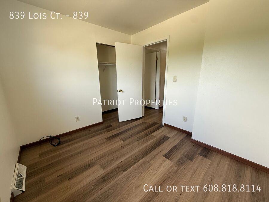 839 Lois Court #839 - Photo 3 of 14
