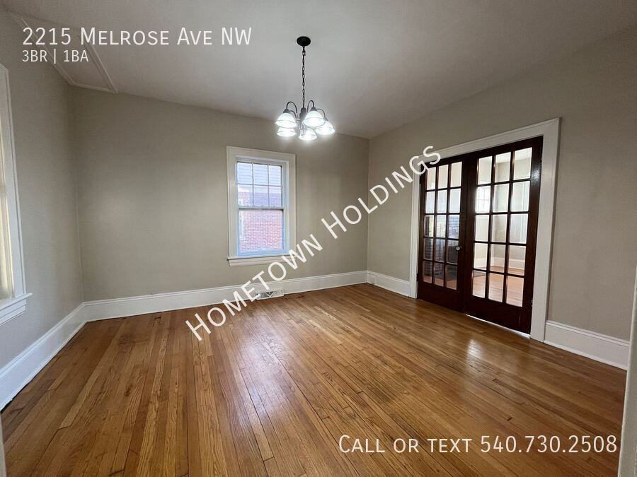 2215 Melrose Avenue Northwest - Photo 5 of 17