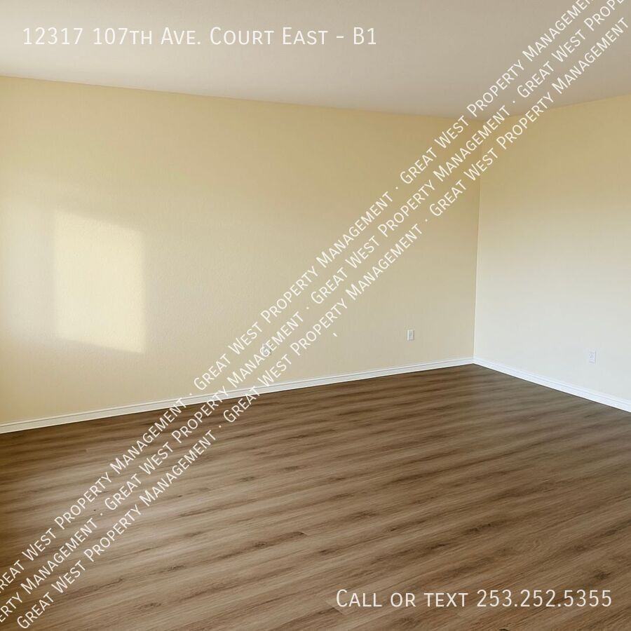 12317 107th Avenue Court East #B1 - Photo 3 of 20