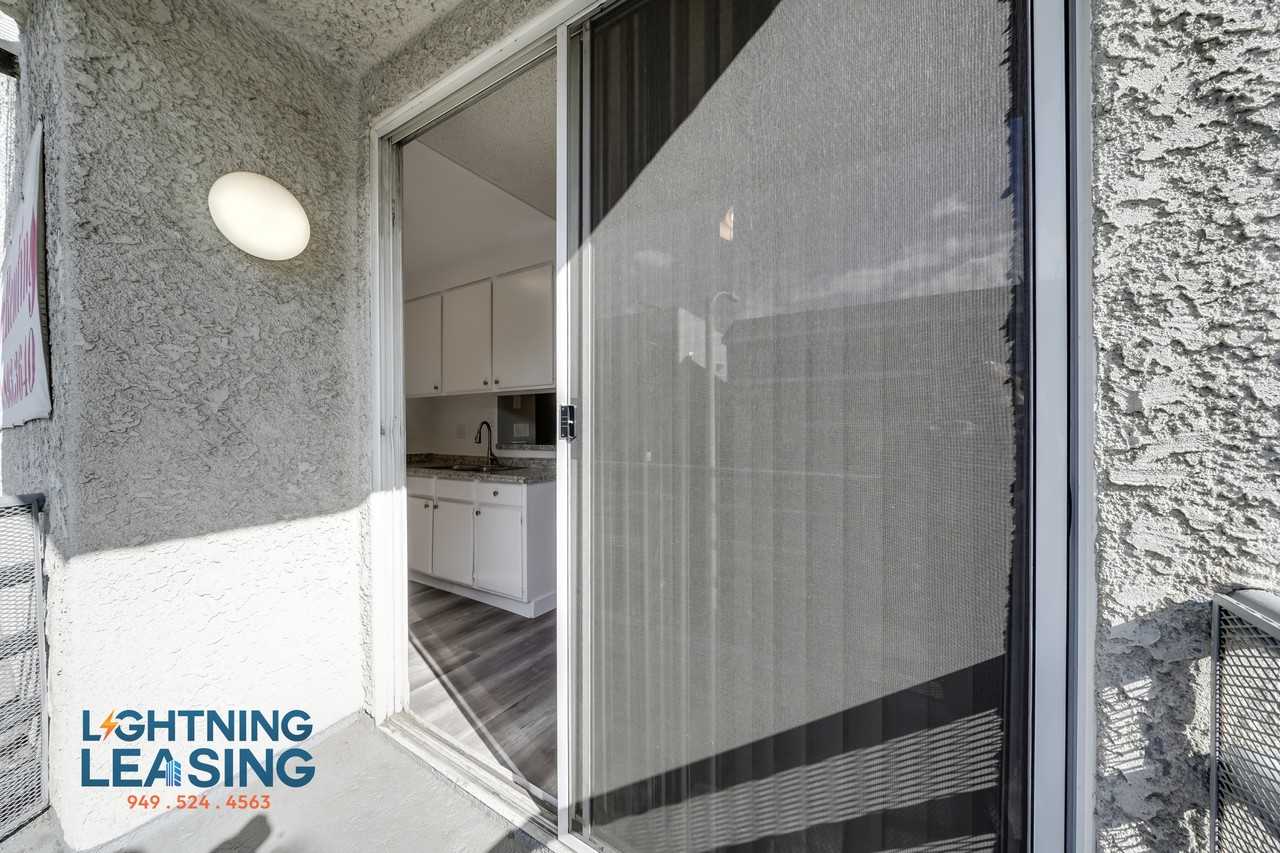 8430 Cedros Ave #101D - Photo 4 of 20