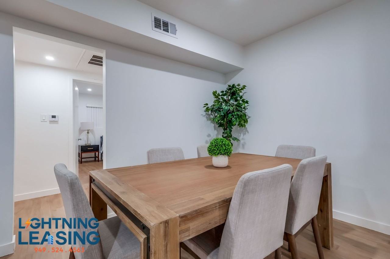 5312 Corteen Place #1D - Photo 3 of 29