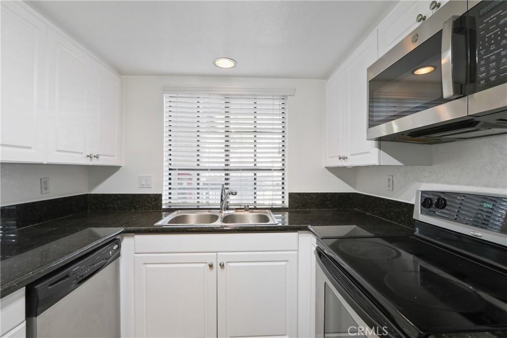 25521 Indian Hill Lane #25521 - Photo 2 of 15