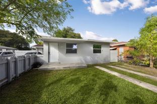 2009 Northwest 32nd Street - Photo 1 of 1