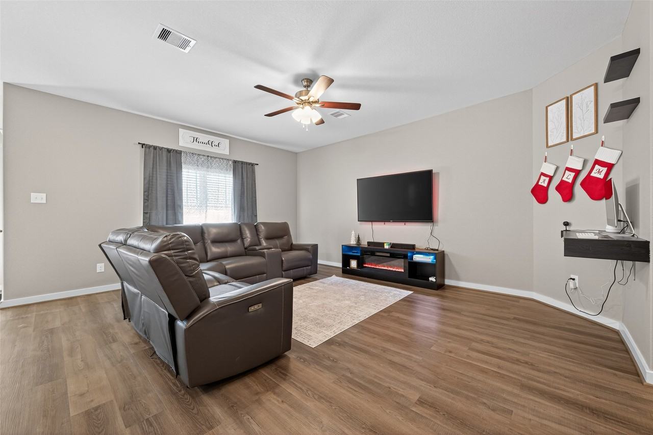 30301 Kingston Heath Dr #30301 - Photo 5 of 42