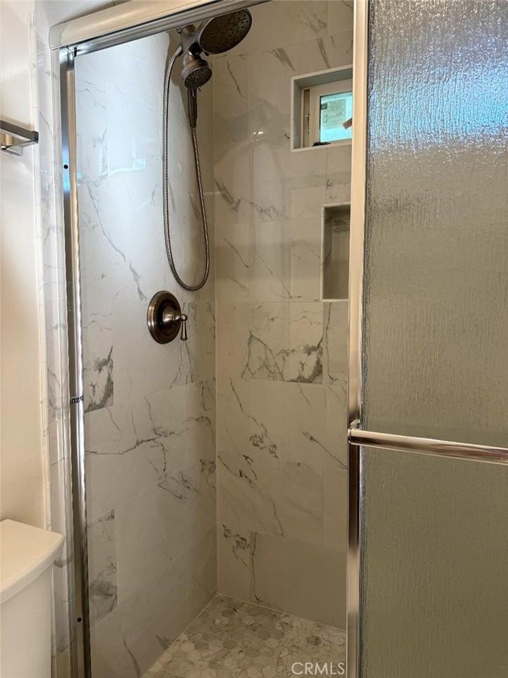 7429 Hesperia Ave #7429 - Photo 5 of 15