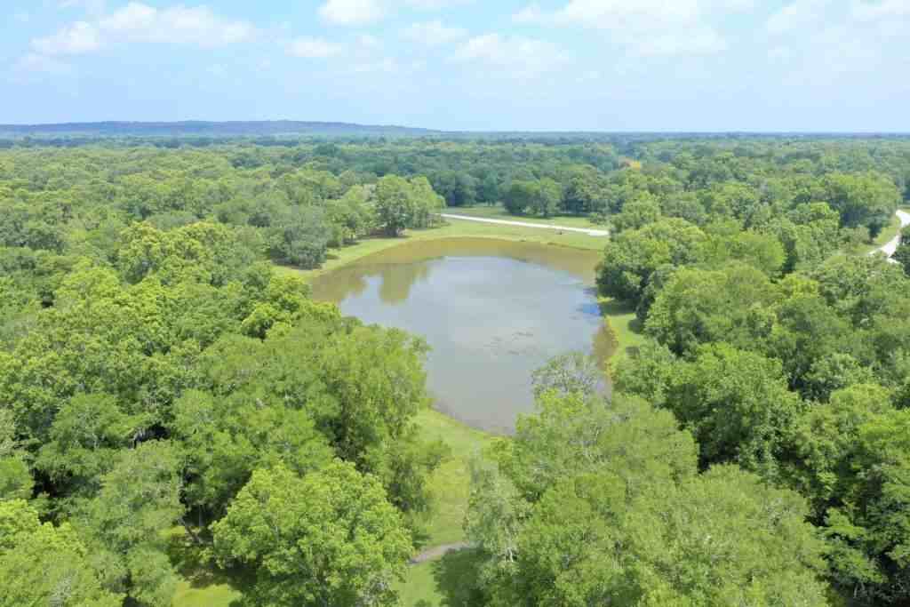 4 Laurel Ct #4 - Photo 6 of 24