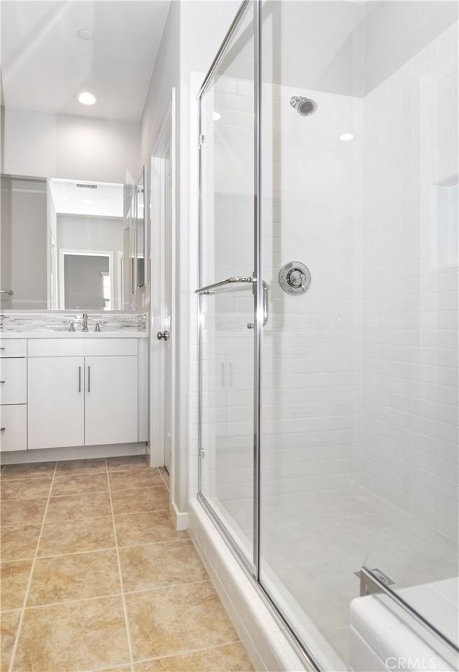 123 Quiet Grove #123 - Photo 2 of 16