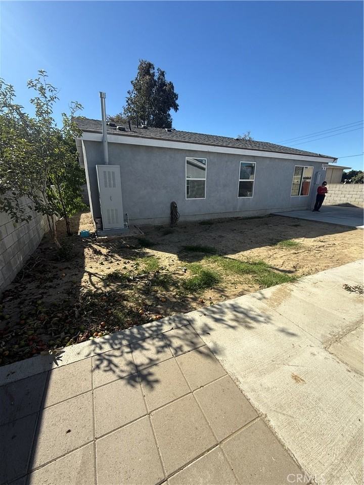 17055 San Bernardino Ave #17055-2 - Photo 3 of 9